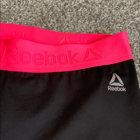 Reebok Bike Shorts - Picture 3 of 4